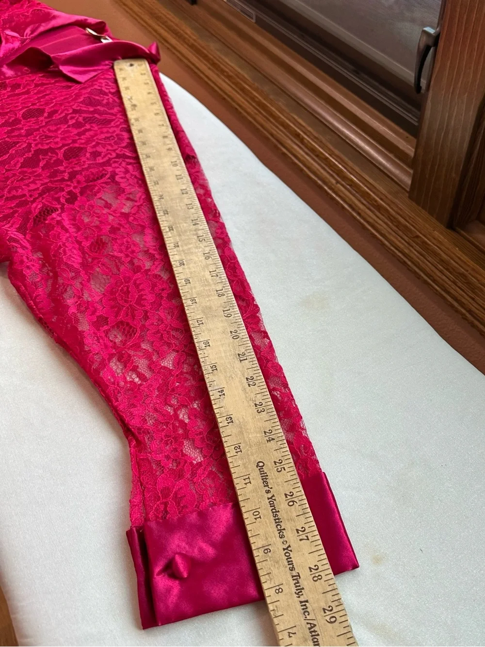 Vintage Y2K Victoria's Secret Gold Label Sheer Lace Lingerie Cover-Up Womens M/L